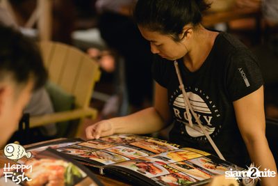 คืนวันศุกร์ ที่ร้าน แฮปปี้ ฟิช, เอเชีย ทีค เดอะ ริเวอร์ฟร้อนท์ — photo 130