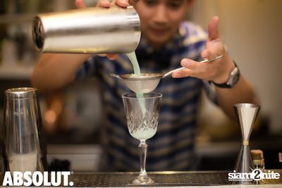 Absolut Elyx Mixology Night ที่ ซอเรนโต้ — photo 9