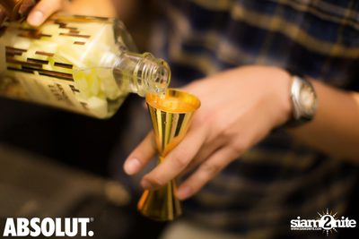 Absolut Elyx Mixology Night ที่ ซอเรนโต้ — photo 11