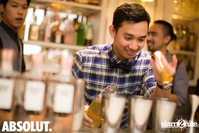 Absolut Elyx Mixology Night ที่ ซอเรนโต้ — photo 12