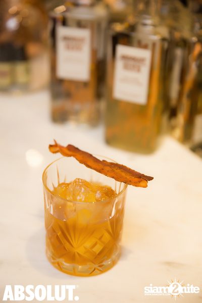 Absolut Elyx Mixology Night ที่ ซอเรนโต้ — photo 26