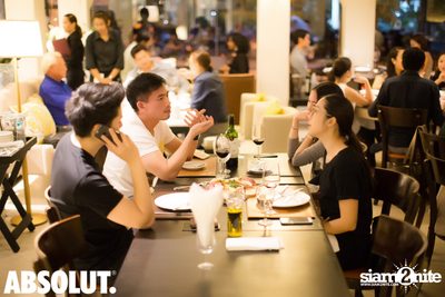 Absolut Elyx Mixology Night ที่ ซอเรนโต้ — photo 66