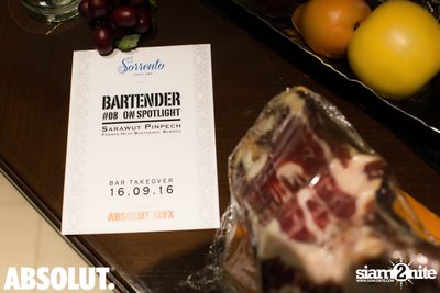 Absolut Elyx Mixology Night ที่ ซอเรนโต้ — photo 67