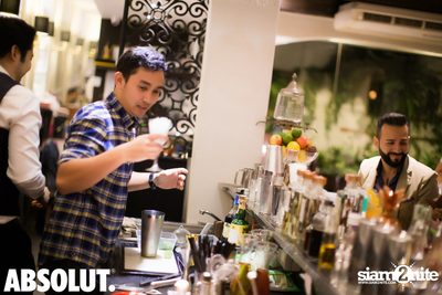 Absolut Elyx Mixology Night ที่ ซอเรนโต้ — photo 72