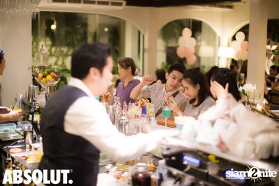 Absolut Elyx Mixology Night ที่ ซอเรนโต้ — photo 81