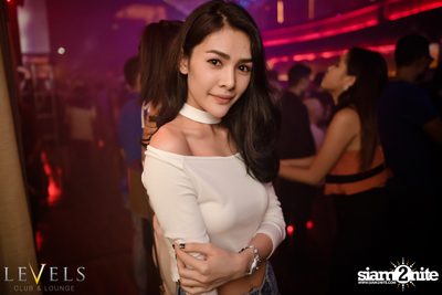 Eva Shaw ที่ เลเวลส์  — photo 15