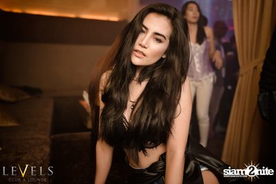 Eva Shaw ที่ เลเวลส์  — photo 16