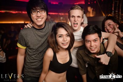 Eva Shaw ที่ เลเวลส์  — photo 40