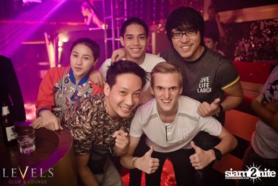 Eva Shaw ที่ เลเวลส์  — photo 67