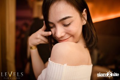 Eva Shaw ที่ เลเวลส์  — photo 75