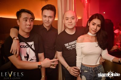 Eva Shaw ที่ เลเวลส์  — photo 107