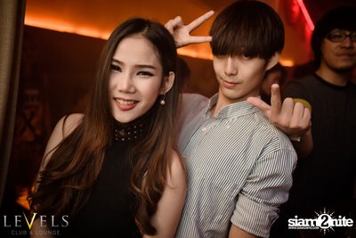 Eva Shaw ที่ เลเวลส์  — photo 117