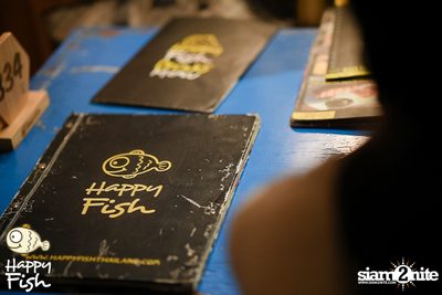คืนวันศุกร์ ที่ร้าน แฮปปี้ ฟิช, เอเชีย ทีค เดอะ ริเวอร์ฟร้อนท์ — photo 3