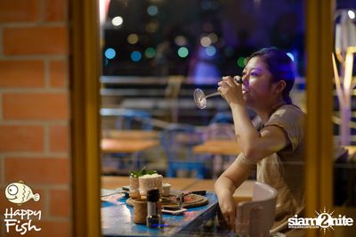 คืนวันศุกร์ ที่ร้าน แฮปปี้ ฟิช, เอเชีย ทีค เดอะ ริเวอร์ฟร้อนท์ — photo 10