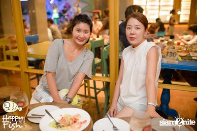 คืนวันศุกร์ ที่ร้าน แฮปปี้ ฟิช, เอเชีย ทีค เดอะ ริเวอร์ฟร้อนท์ — photo 46