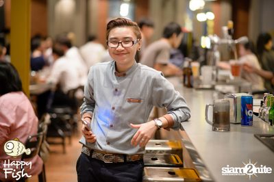 คืนวันศุกร์ ที่ร้าน แฮปปี้ ฟิช, เอเชีย ทีค เดอะ ริเวอร์ฟร้อนท์ — photo 60