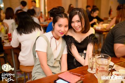 คืนวันศุกร์ ที่ร้าน แฮปปี้ ฟิช, เอเชีย ทีค เดอะ ริเวอร์ฟร้อนท์ — photo 65