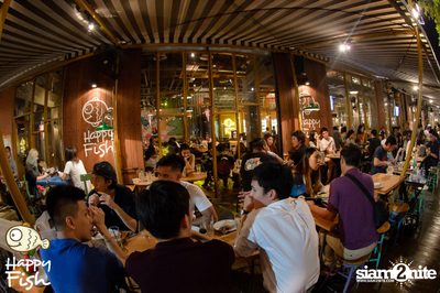 คืนวันศุกร์ ที่ร้าน แฮปปี้ ฟิช, เอเชีย ทีค เดอะ ริเวอร์ฟร้อนท์ — photo 71