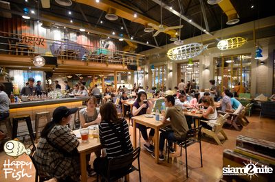 คืนวันศุกร์ ที่ร้าน แฮปปี้ ฟิช, เอเชีย ทีค เดอะ ริเวอร์ฟร้อนท์ — photo 91