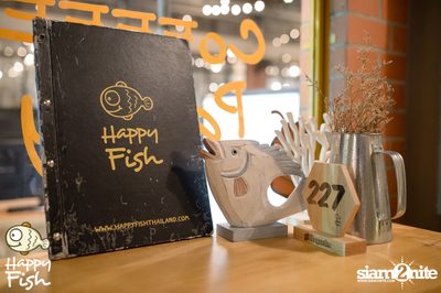 คืนวันศุกร์ ที่ร้าน แฮปปี้ ฟิช, เอเชีย ทีค เดอะ ริเวอร์ฟร้อนท์ — photo 100