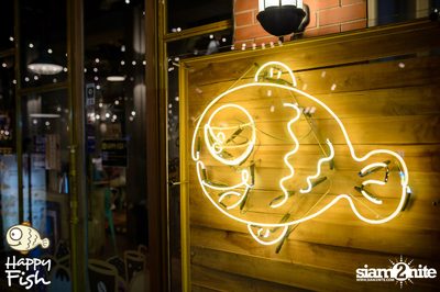 คืนวันศุกร์ ที่ร้าน แฮปปี้ ฟิช, เอเชีย ทีค เดอะ ริเวอร์ฟร้อนท์ — photo 102