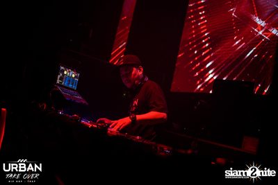 Urban Take Over : DJ Craze ที่ ไลฟ์ อาร์ซีเอ กรุงเทพฯ — photo 1
