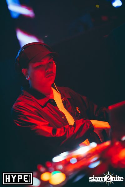 Stööki Sound ที่ ไลฟ์ อาร์ซีเอ กรุงเทพฯ — photo 5