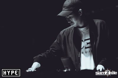 Stööki Sound ที่ ไลฟ์ อาร์ซีเอ กรุงเทพฯ — photo 9