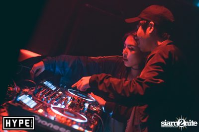 Stööki Sound ที่ ไลฟ์ อาร์ซีเอ กรุงเทพฯ — photo 24
