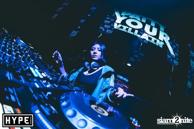 Stööki Sound ที่ ไลฟ์ อาร์ซีเอ กรุงเทพฯ — photo 72