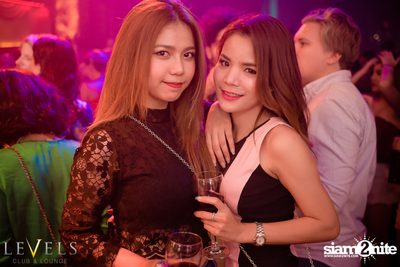 ปาร์ตี้คืนวันเสาร์ ที่ร้าน เลเวล คลับ, สุขุมวิท ซอย 11 — photo 29
