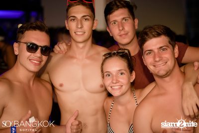 SO POOL PARTY ที่ The Water Club | โรงแรม โซ โซฟิเทล — photo 101