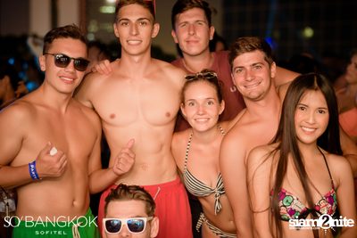 SO POOL PARTY ที่ The Water Club | โรงแรม โซ โซฟิเทล — photo 102