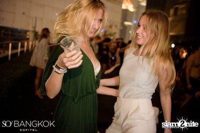 SO POOL PARTY ที่ The Water Club | โรงแรม โซ โซฟิเทล — photo 252