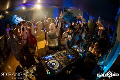 SO POOL PARTY ที่ The Water Club | โรงแรม โซ โซฟิเทล — photo 279