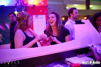 PIN UP ที่ เลเวลส์ — photo 10