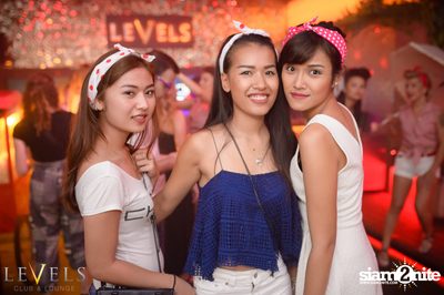 PIN UP ที่ เลเวลส์ — photo 16
