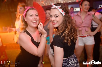 PIN UP ที่ เลเวลส์ — photo 17