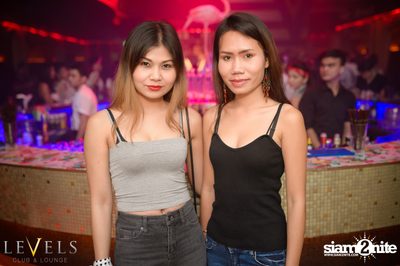 PIN UP ที่ เลเวลส์ — photo 55