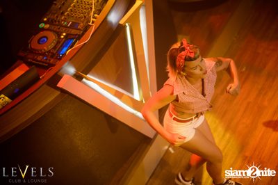PIN UP ที่ เลเวลส์ — photo 66
