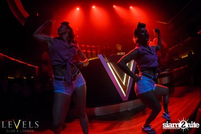 PIN UP ที่ เลเวลส์ — photo 68