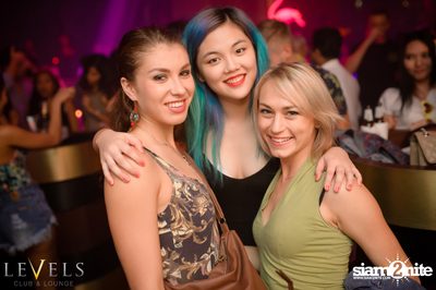 PIN UP ที่ เลเวลส์ — photo 85