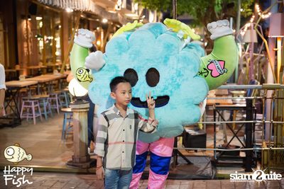 คืนวันศุกร์ ที่ร้าน แฮปปี้ ฟิช, เอเชีย ทีค เดอะ ริเวอร์ฟร้อนท์ — photo 11