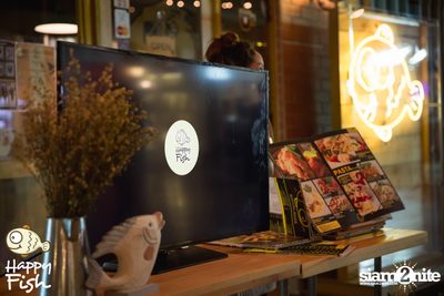 คืนวันศุกร์ ที่ร้าน แฮปปี้ ฟิช, เอเชีย ทีค เดอะ ริเวอร์ฟร้อนท์ — photo 23