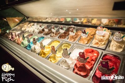 คืนวันศุกร์ ที่ร้าน แฮปปี้ ฟิช, เอเชีย ทีค เดอะ ริเวอร์ฟร้อนท์ — photo 25
