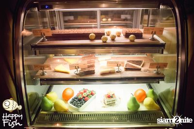 คืนวันศุกร์ ที่ร้าน แฮปปี้ ฟิช, เอเชีย ทีค เดอะ ริเวอร์ฟร้อนท์ — photo 26