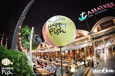 คืนวันศุกร์ ที่ร้าน แฮปปี้ ฟิช, เอเชีย ทีค เดอะ ริเวอร์ฟร้อนท์ — photo 41