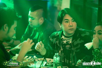 Chang Friend Day Friday at BottomsUp — photo 5