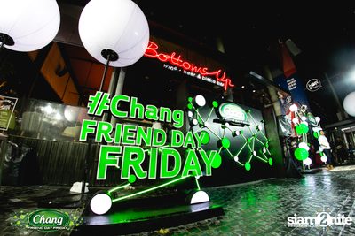 Chang Friend Day Friday at BottomsUp — photo 7