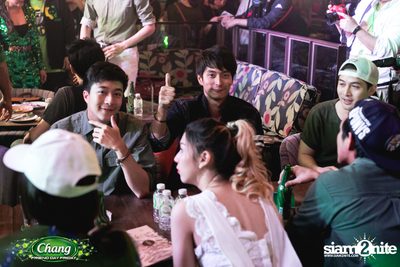 Chang Friend Day Friday at BottomsUp — photo 8